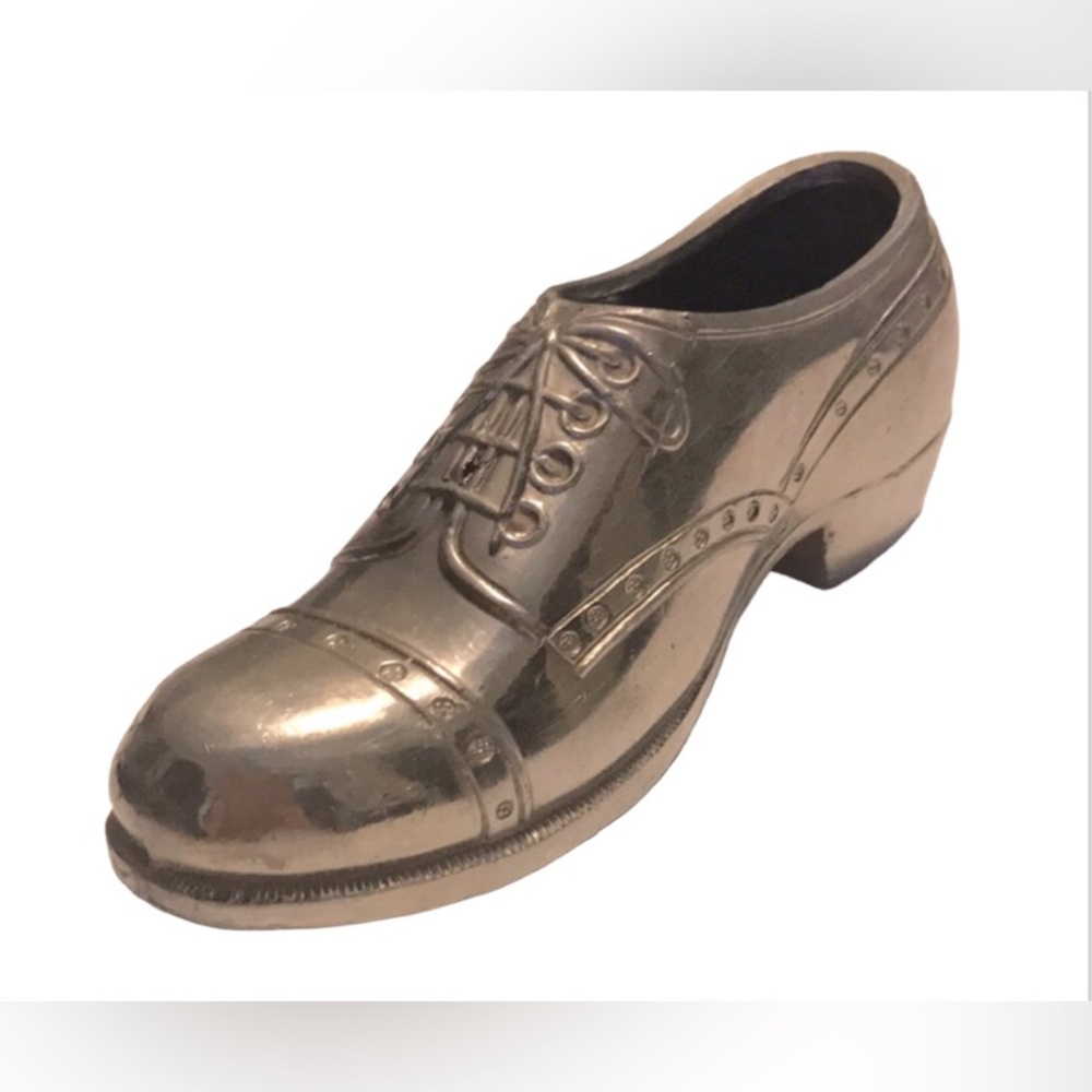 1930s Pincushion Oxford Sewing Figural Brogue Shoe / 4.5 in long by 1.25 in